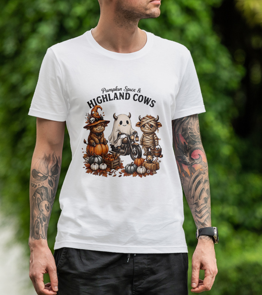 Pumpkin Spice And Highland Cows Halloween Fun T-Shirt