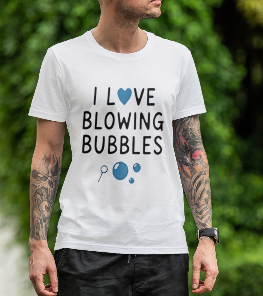 I Love Blowing Bubbles Heart Bubble Lover Magnifying Glass T-Shirt