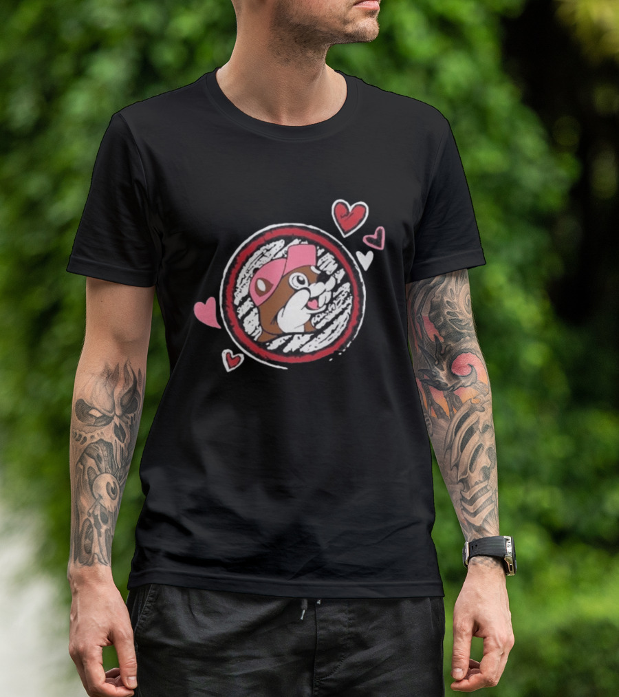 Buc Ee's Valentine's Beaver With Hearts And Cap T-Shirt