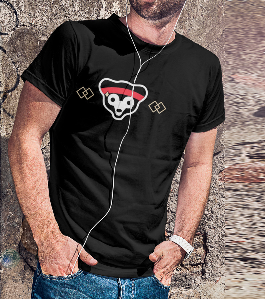 Cubs Race To Wrigley Bear Headband T-Shirt