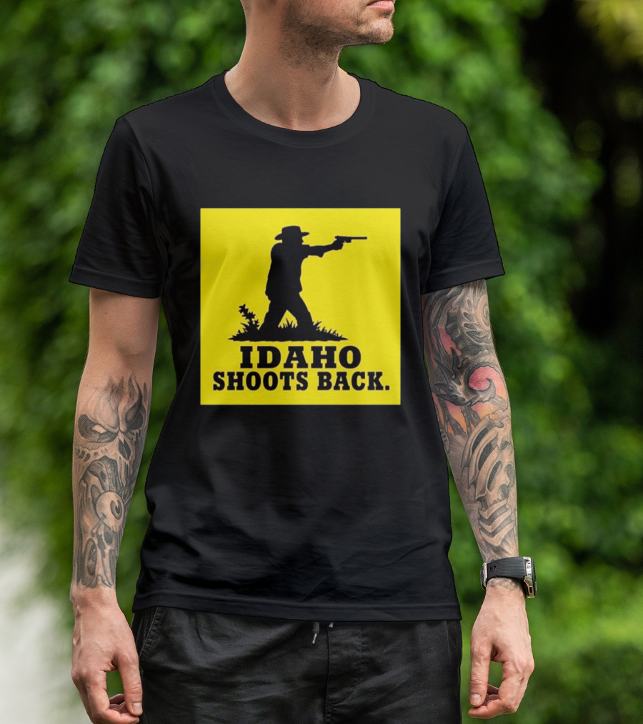 Idaho Shoots Back Cowboy Silhouette Retro Humor T-Shirt