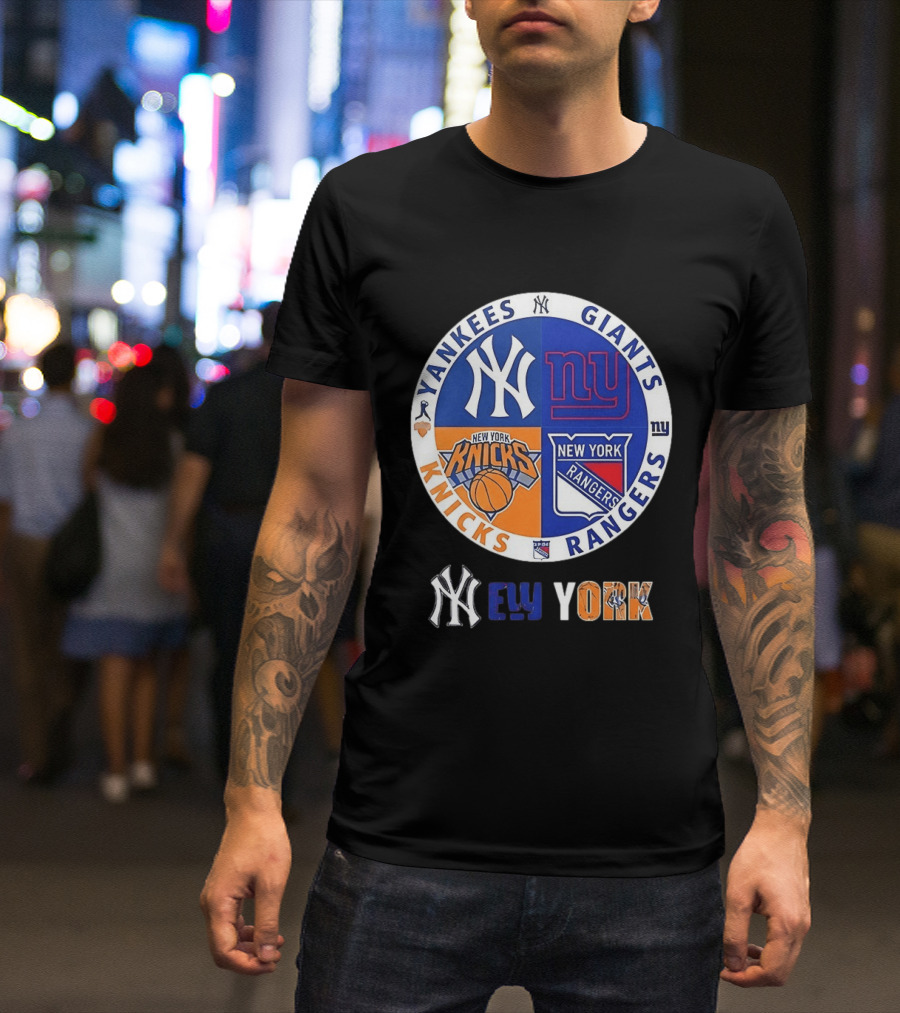 Yankees Giants Knicks Rangers New York Sports Teams Logos T-Shirt