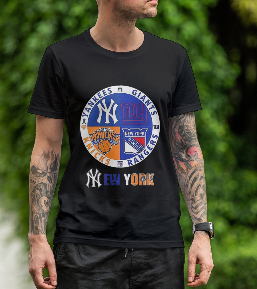 Yankees Giants Knicks Rangers New York Sports Teams Logos T-Shirt
