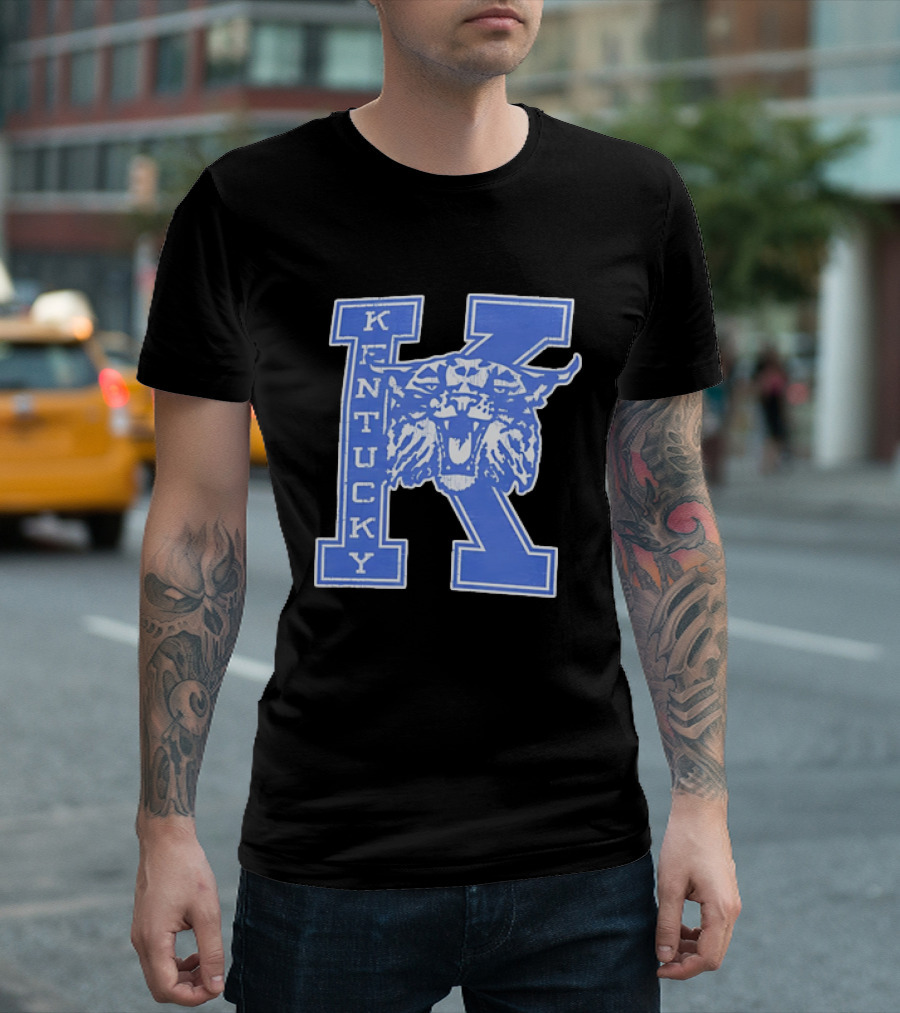 Kentucky Wildcats NCAA Distressed Block Letter K Wildcats Head T-Shirt
