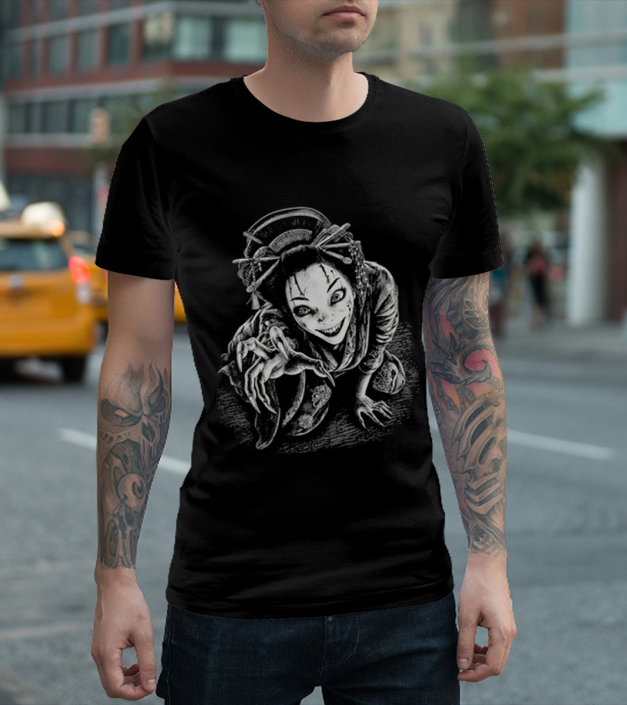 Creepy Demonic Yokai Geisha Crawling Sharp Claws Drawing T-Shirt