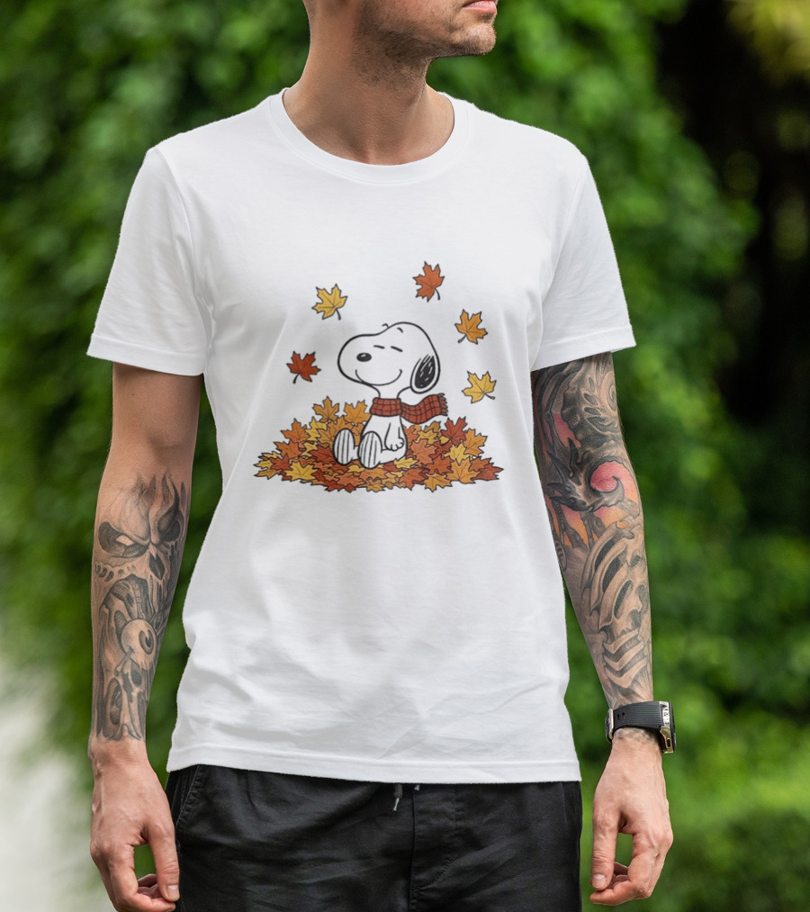 Snoopy Peanuts Autumn Leaves Fall Sitting Relaxing Scarf T-Shirt