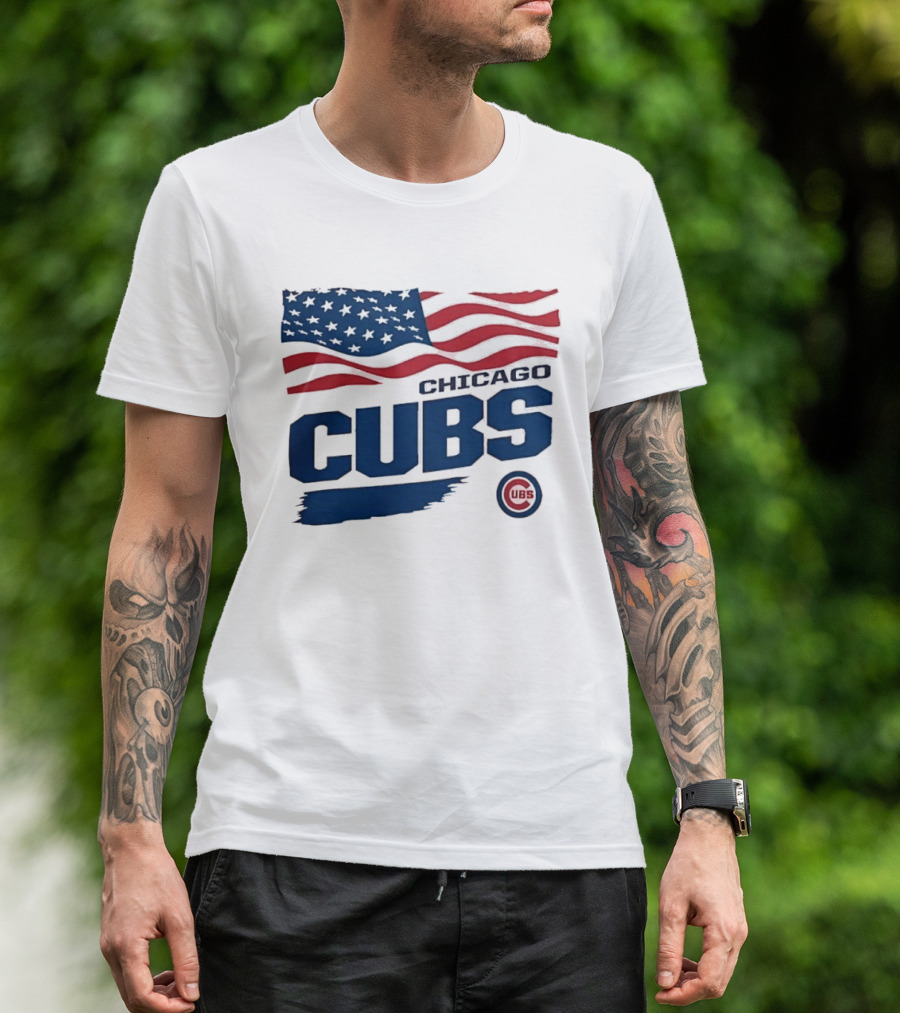 Chicago Cubs American Flag Waving Paint Brush Stroke MLB Cubs T-Shirt