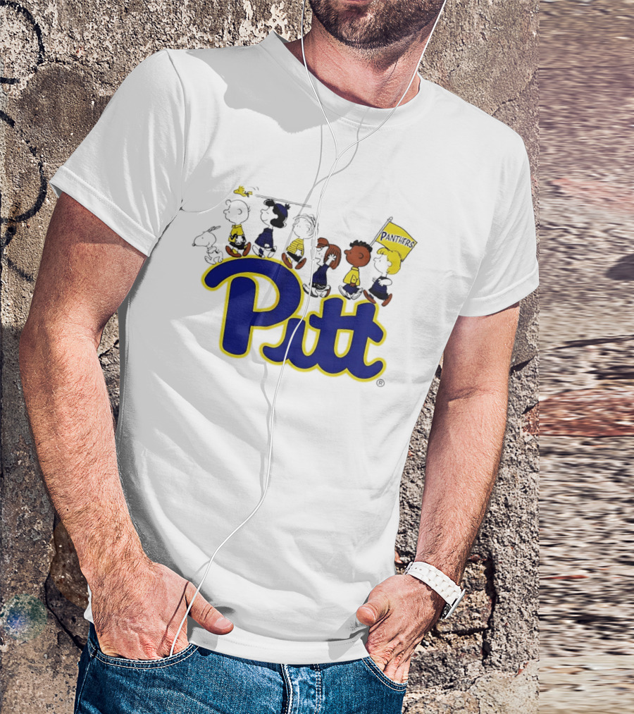 Pittsburgh Panthers Peanuts Characters With Pitt Flag T-Shirt