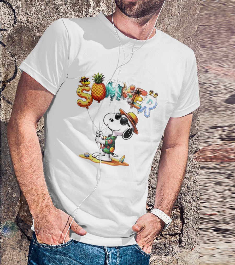 Snoopy Summer Sunglasses Pineapple Beach Balloons Fun T-Shirt