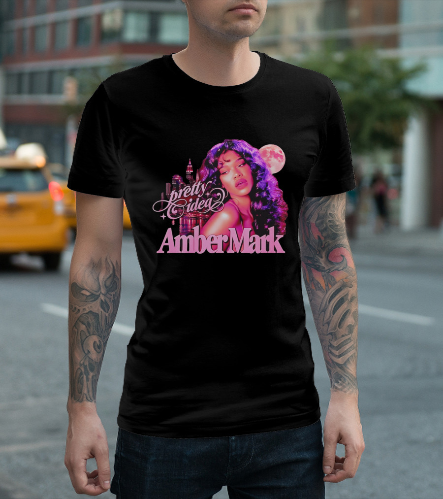 Pretty Idea Amber Mark Woman Moon City Skyline T-Shirt