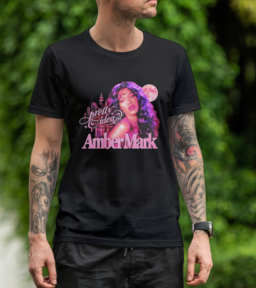 Pretty Idea Amber Mark Woman Moon City Skyline T-Shirt