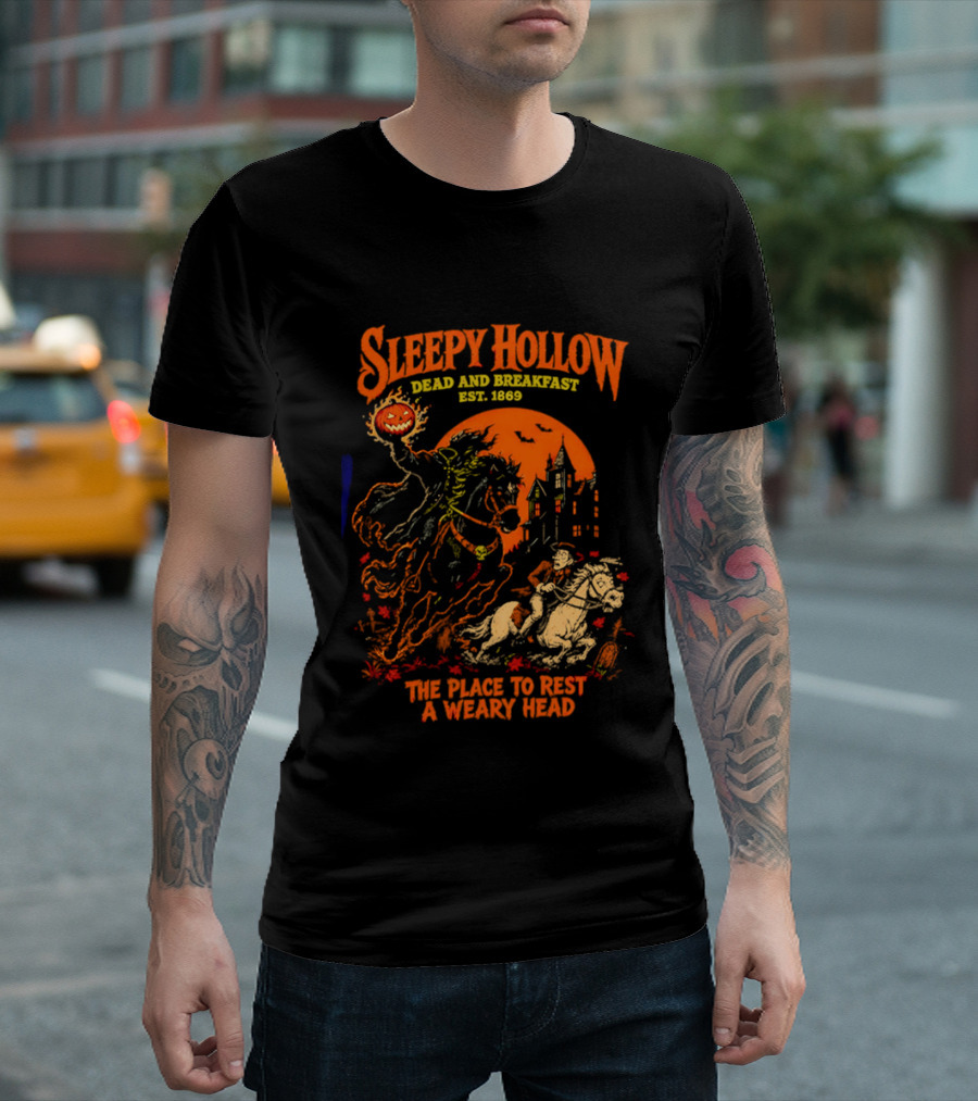 Sleepy Hollow Dead And Breakfast Est 1820 Headless Horseman The Place To Rest A Weary Head Halloween Pumpkin T-Shirt