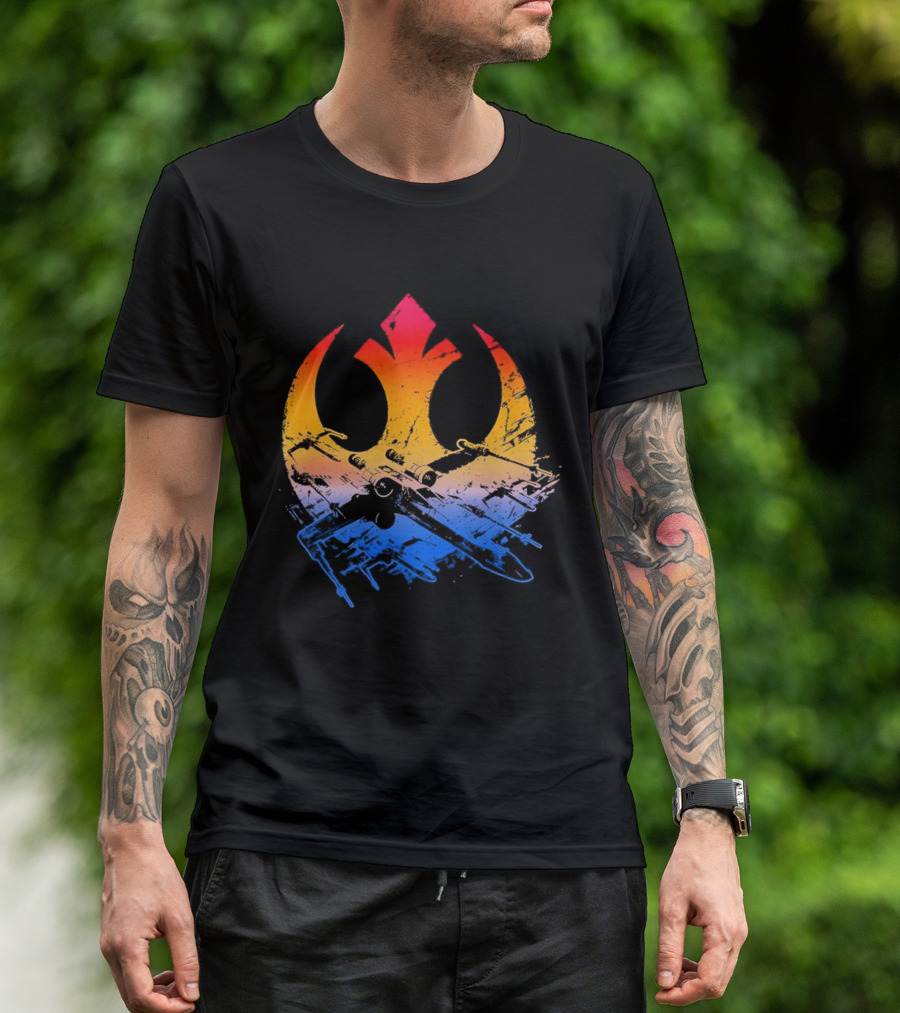 Star Wars Rebel Alliance Distressed Insignia X Wing Starfighters Gradient T-Shirt