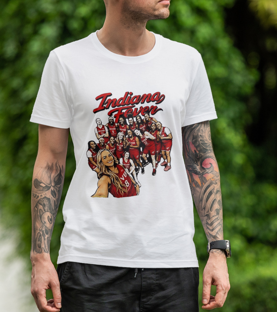 Indiana Fever Team Selfie Caitlin Clark Sophie Cunningham T-Shirt