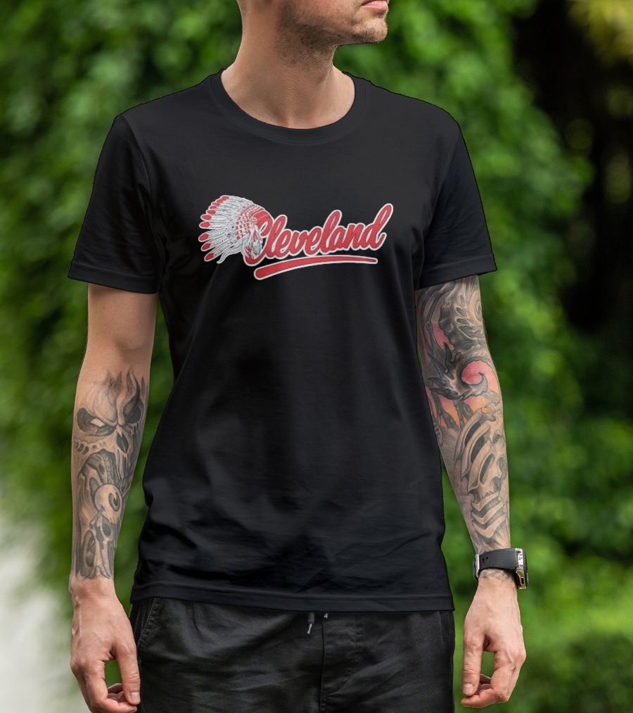 Cleveland Native American Feather Headdress Distressed Script T-Shirt