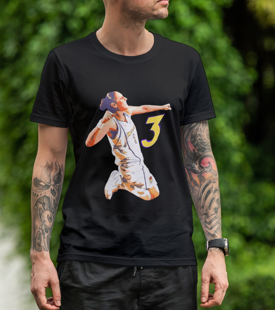 Mercury Diana Taurasi Number 3 Celebration Pose T-Shirt