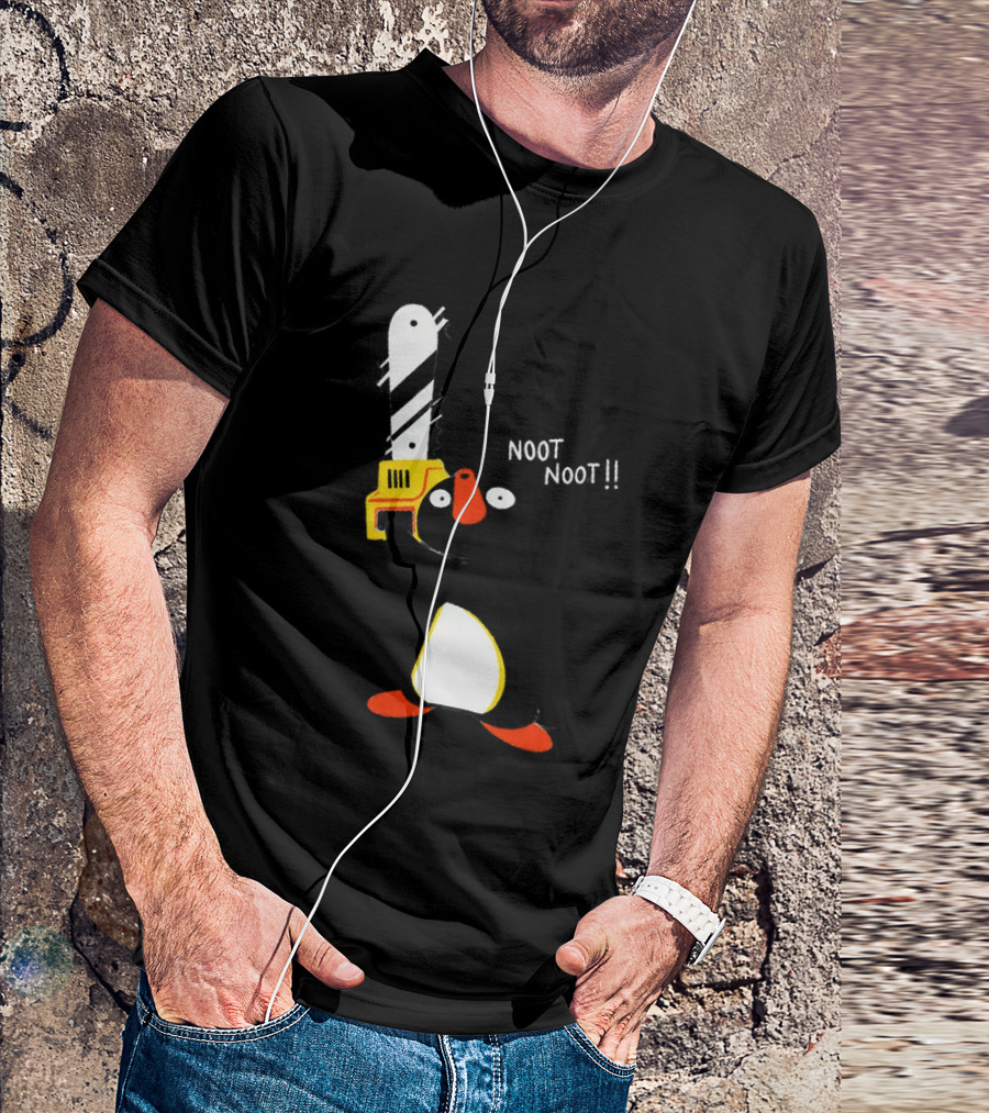 Pingu Chainsaw Noot Noot!! T-Shirt