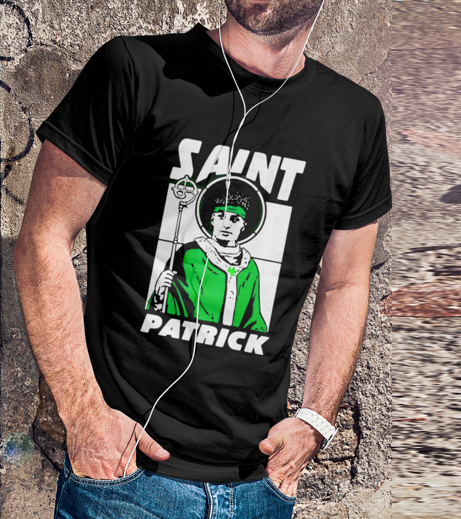 Saint Patrick Mahomes Kansas City Chiefs Iconic Green Halo And Staff T-Shirt