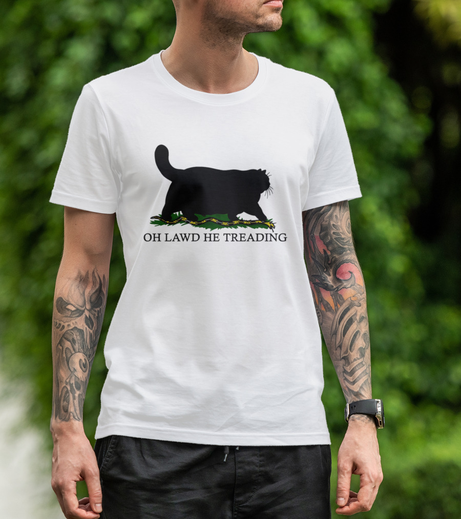 Oh Lawd He Treading Cat Silhouette With Snake And Grass T-Shirt