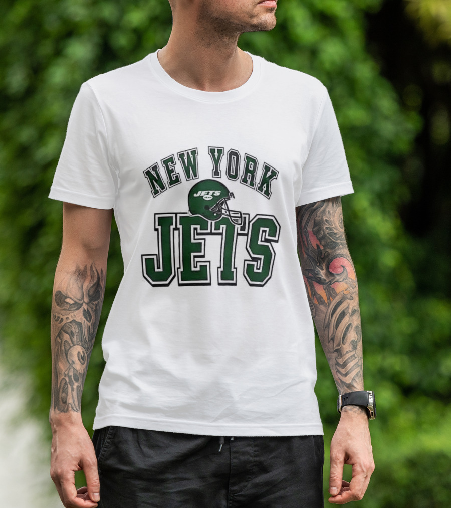 New York Jets Everyone Es Women's Sports Football Helmet T-Shirt