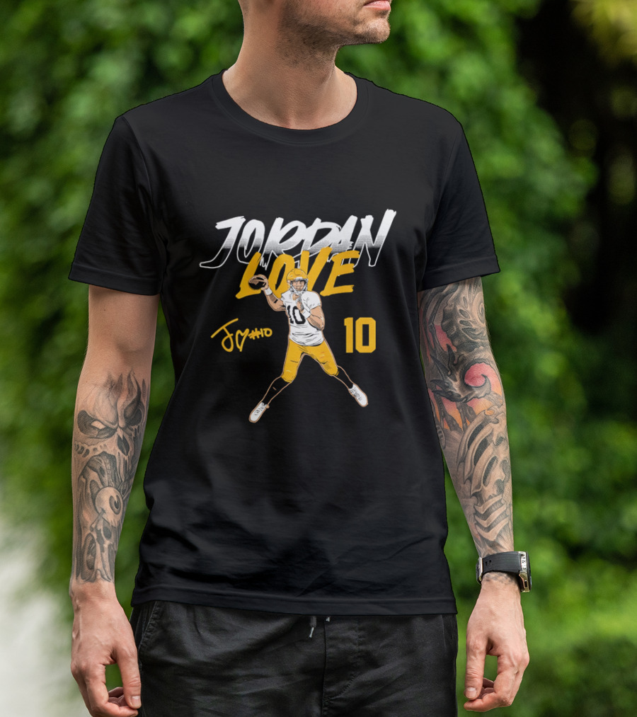 Jordan Love 10 Quarterback Action Pass Signature T-Shirt