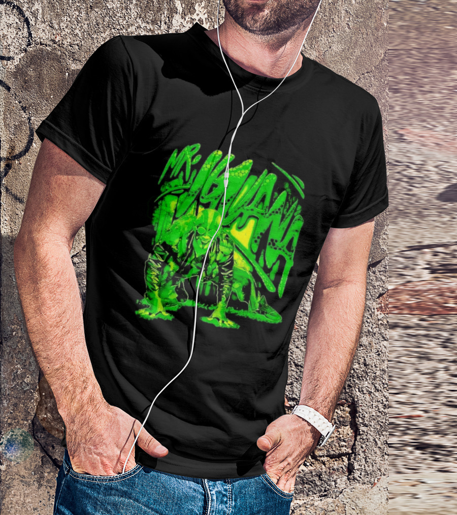 Mr Iguana Crouching Mexican Luchador Green Lizard Scale Graffiti T-Shirt
