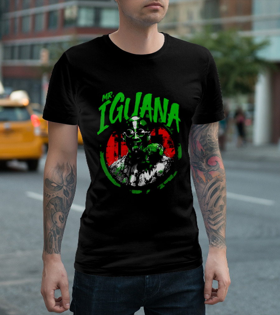 Mr Iguana Man Round Sunglasses Lizard Red Distressed Bootleg T-Shirt