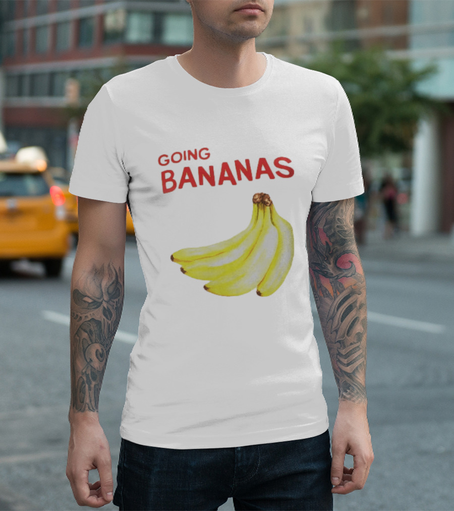 Going Bananas Funny Yellow Fruit Pun T-Shirt