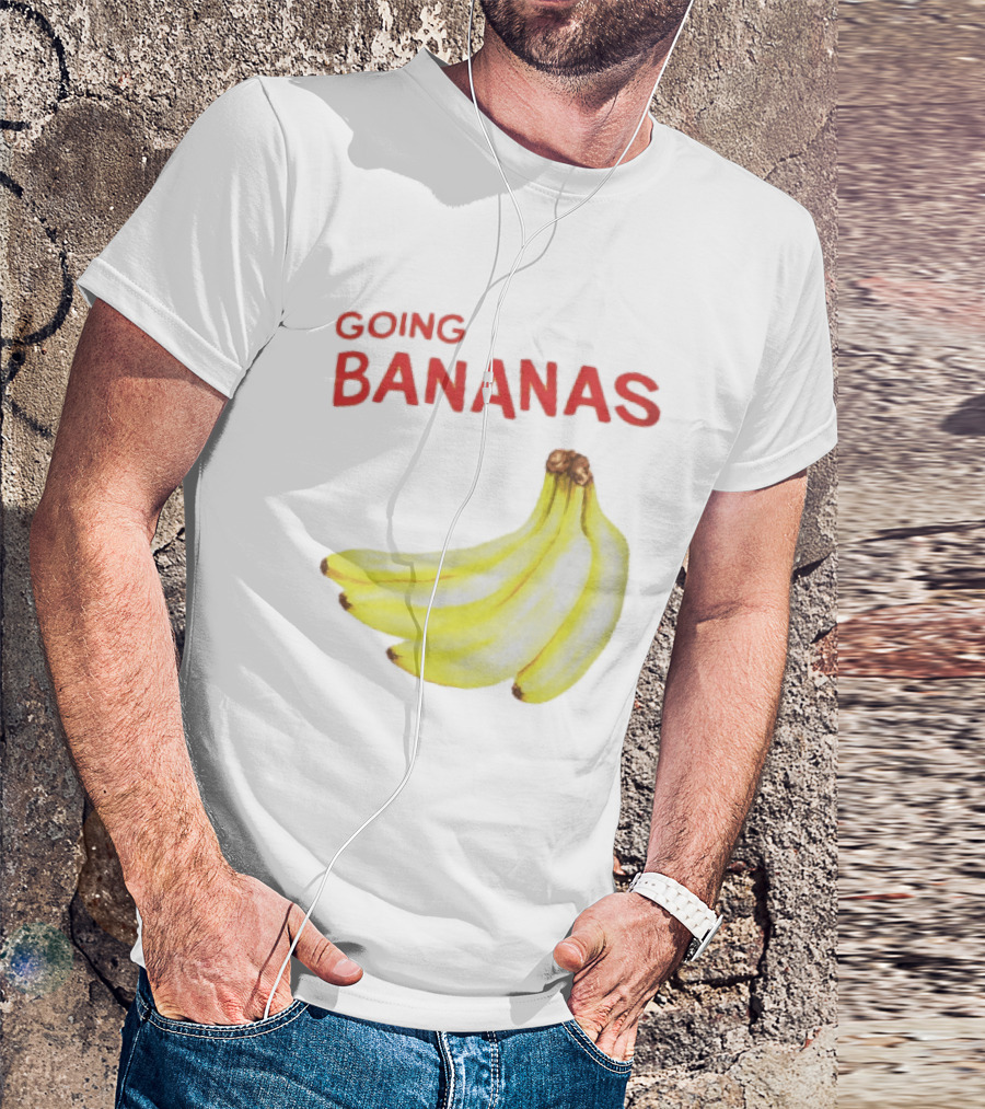 Going Bananas Funny Yellow Fruit Pun T-Shirt