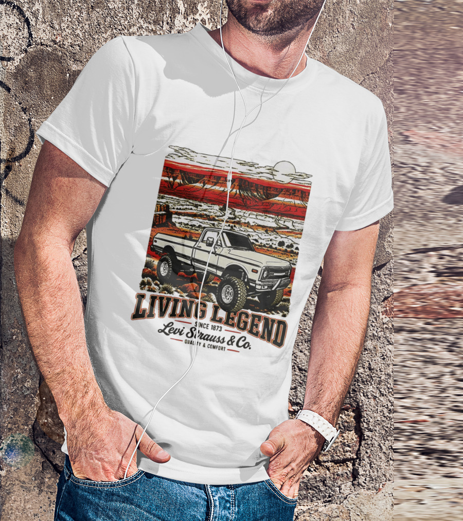 Living Legend Since 1873 Levi Strauss Co Vintage Truck Desert Scene T-Shirt
