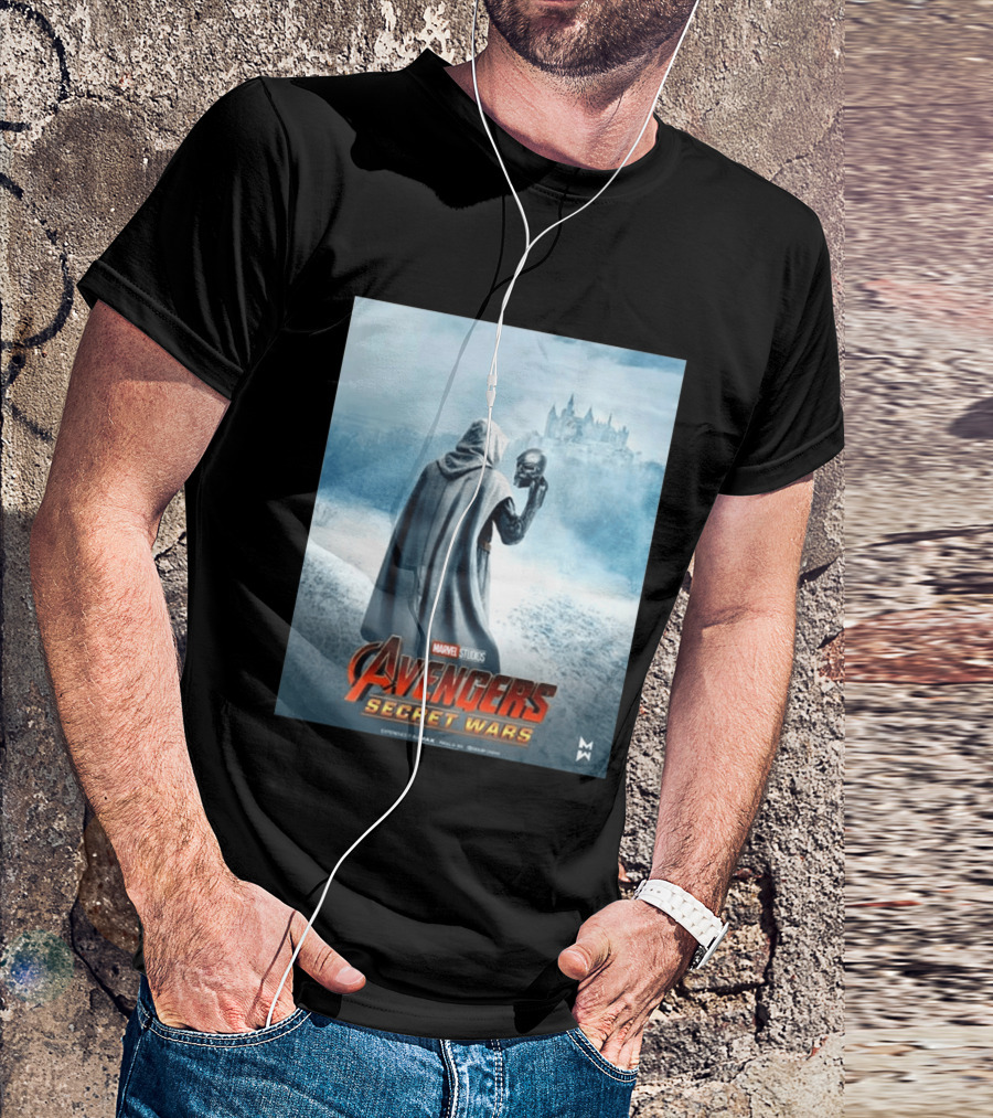 Marvel Studios Avengers Secret Wars Doctor Doom Hooded Villain Castle T-Shirt