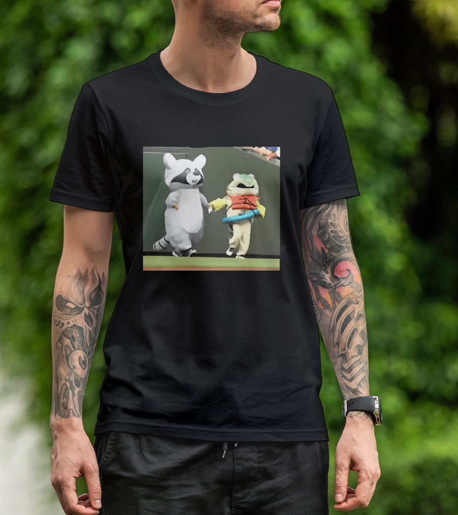 Seattle Mariners Mascots Jimothy Vs Humpy Salmon Running Event T-Shirt