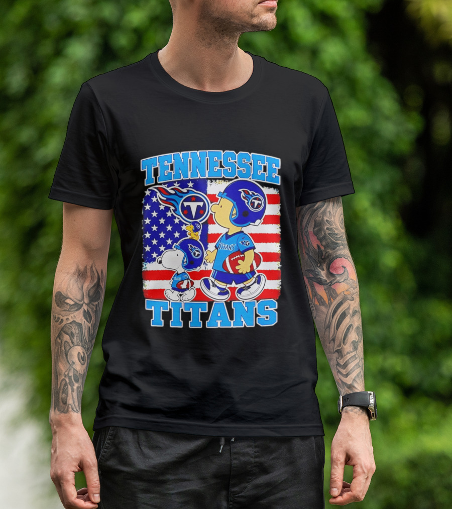 Tennessee Titans Snoopy Woodstock American Flag NFL Football 2026 T-Shirt