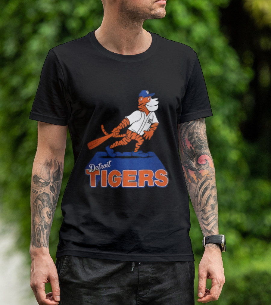 Detroit Tigers MLB Cartoon Player Swinging Bat T-Shirt