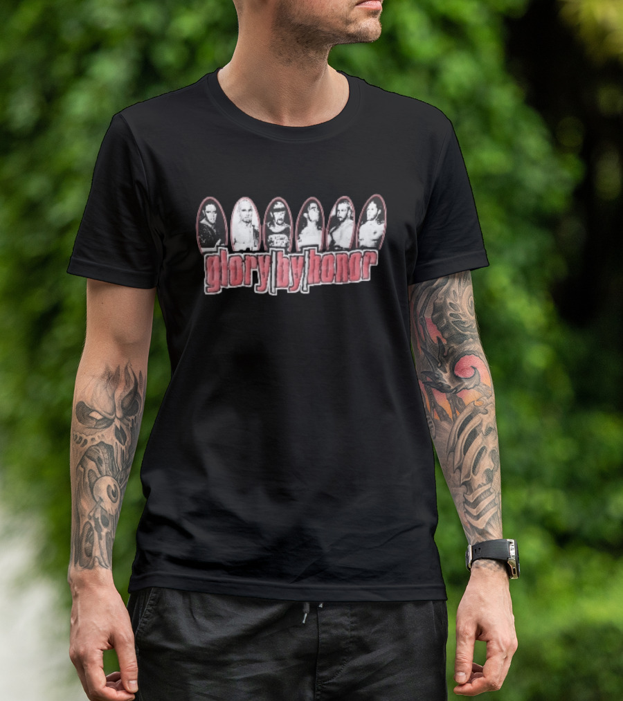 Glory By Honor Six Pro Wrestlers Black And White Oval Frames T-Shirt