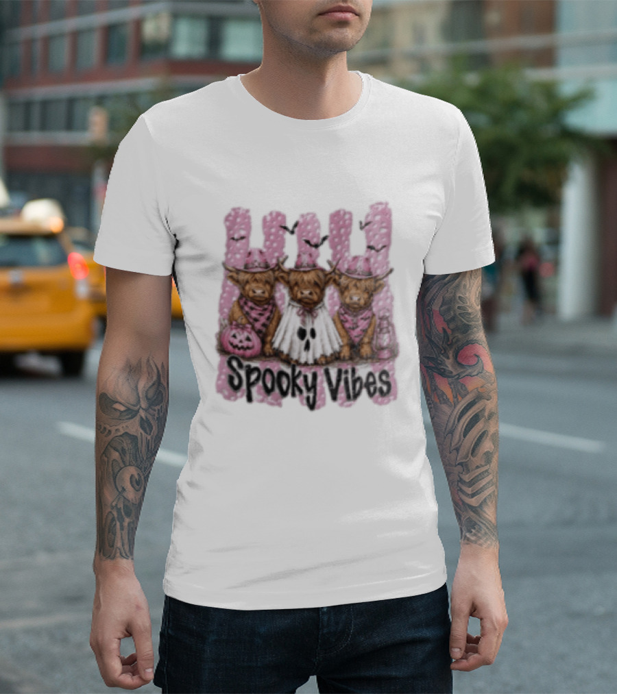 Highland Cow Ghost Pumpkin Bat Spooky Vibes Halloween T-Shirt