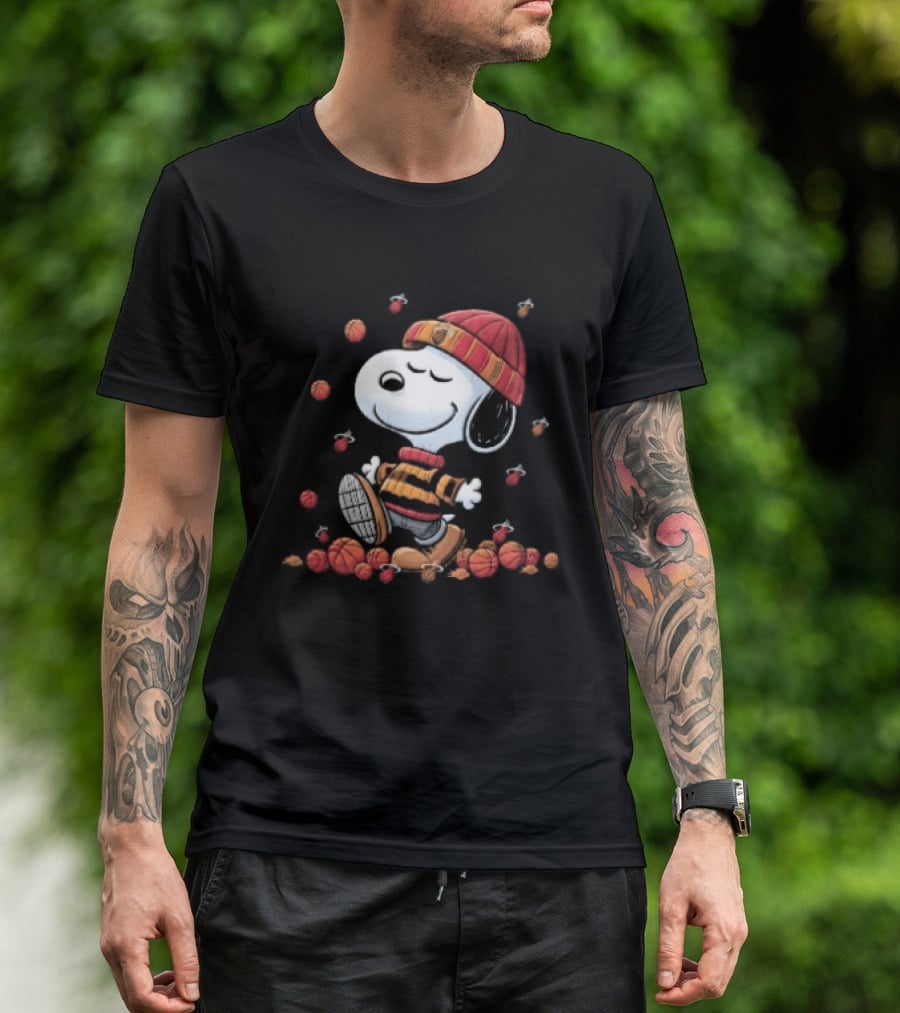 Miami Heat NBA Snoopy Walking Beanie Striped Flaming Basketballs Black T-Shirt