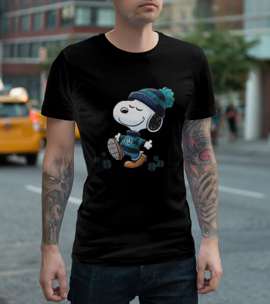 Seattle Mariners Snoopy Walking Beanie And Baseballs MLB Cartoon T-Shirt