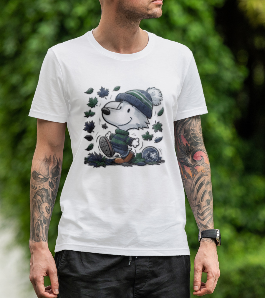 Minnesota Timberwolves Snoopy Beanie Boots Falling Leaves Cartoon T-Shirt