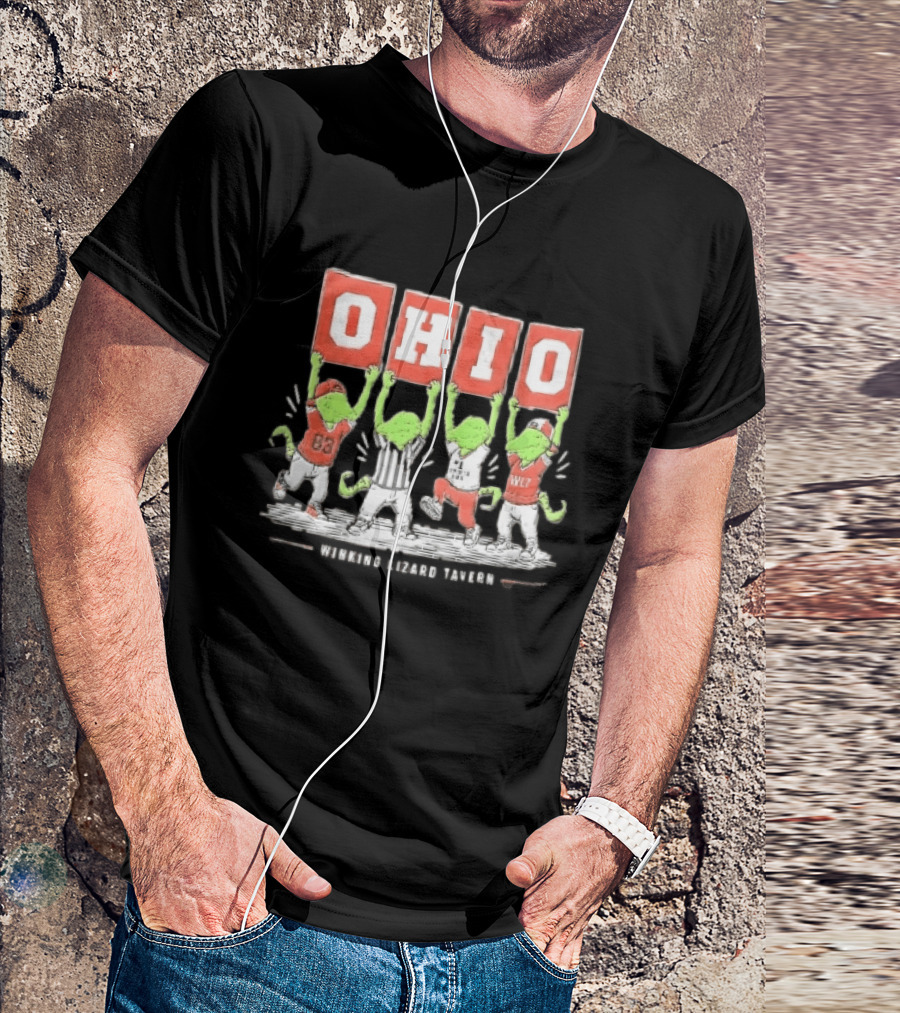 Winking Lizard Tavern Ohio 83 WLT Four Cartoon Green Lizards Holding OHIO Signs T-Shirt