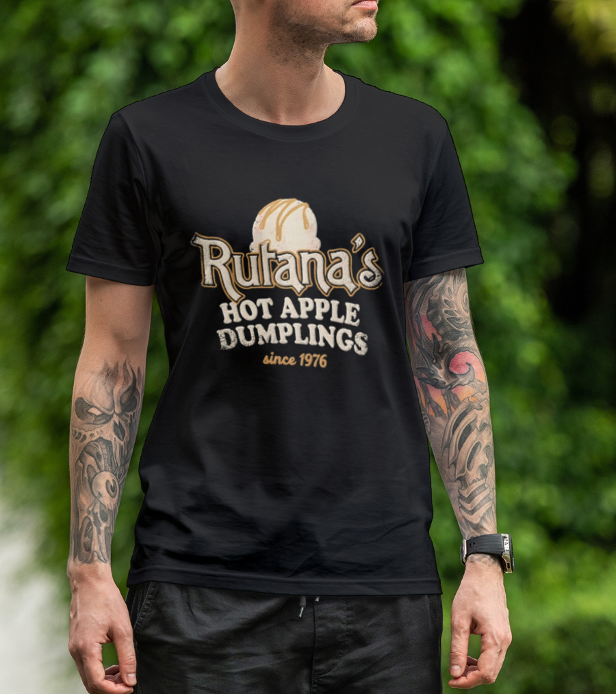 Rutana's Hot Apple Dumplings Since 1976 Dessert Caramel Scoop T-Shirt