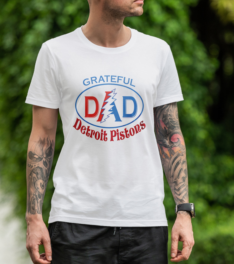 Grateful Dad Detroit Pistons Lightning Bolt T-Shirt