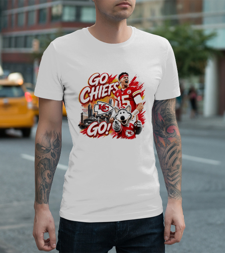 Go Chiefs Kansas City Patrick Mahomes 15 KC Football T-Shirt