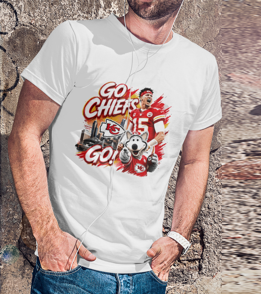 Go Chiefs Kansas City Patrick Mahomes 15 KC Football T-Shirt