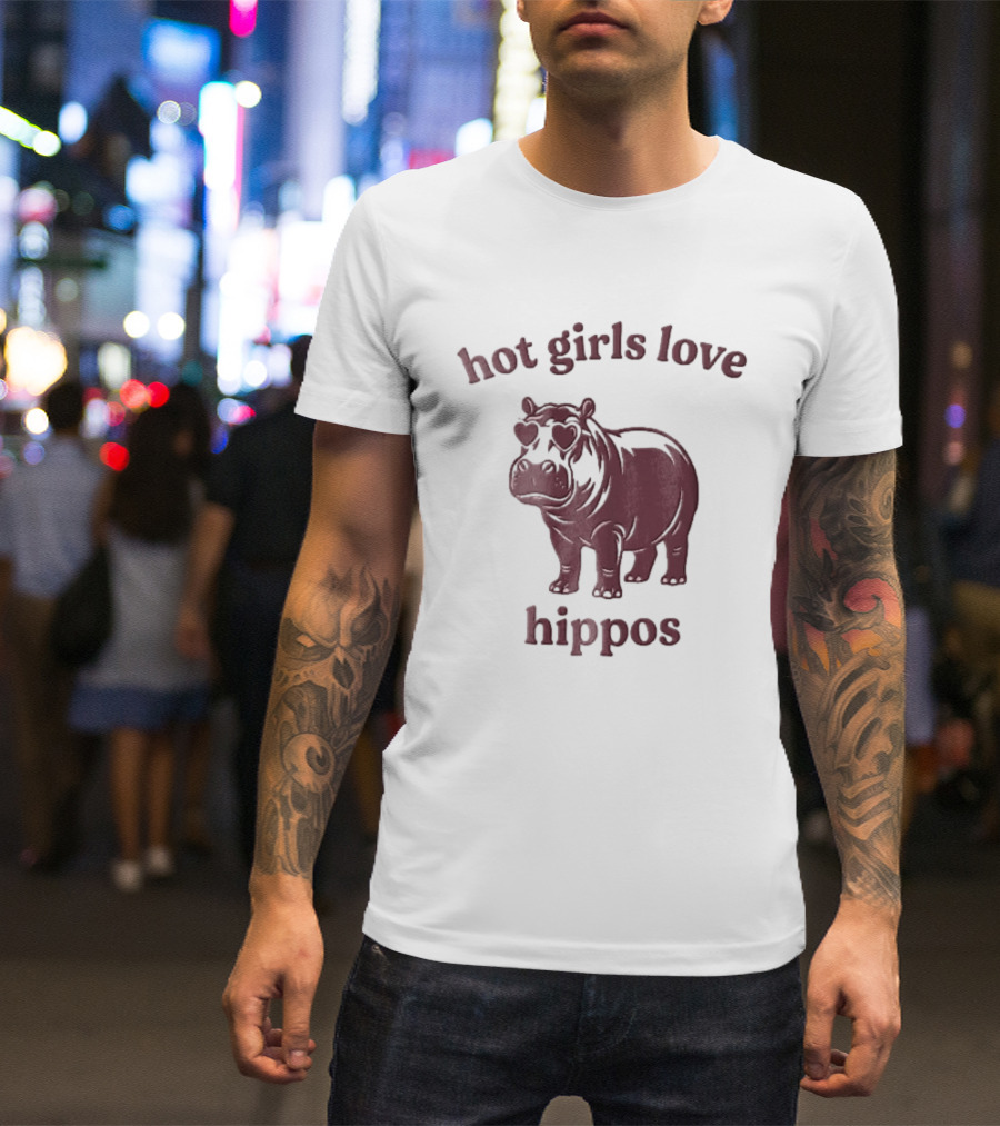 Hot Girls Love Hippos With Heart Glasses T-Shirt