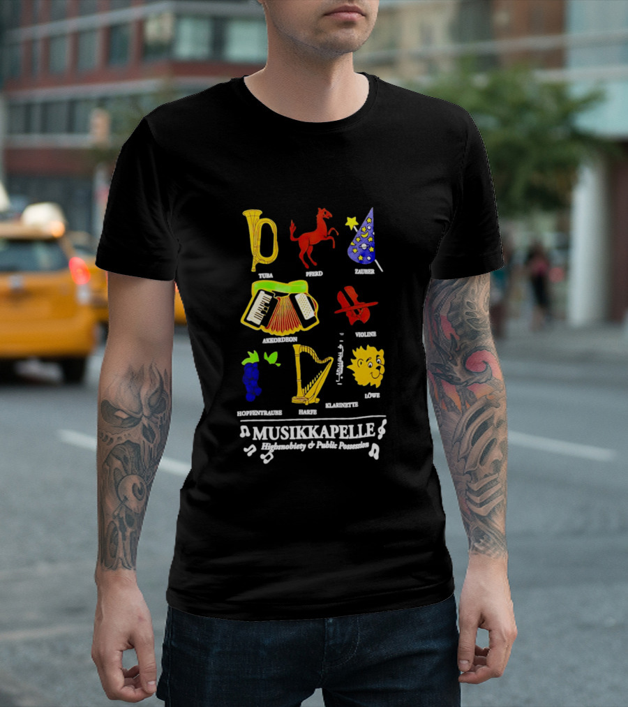 Musikkapelle Highsnobiety And Public Possession Tuba Speed Zauber Akkordeon Wolke Hopfentruabe Harfe Klarinet Löwe T-Shirt