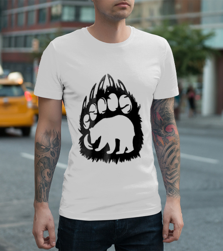 Black Sharp Clawed Grizzly Bear Paw Walking Silhouette Animal Print T-Shirt