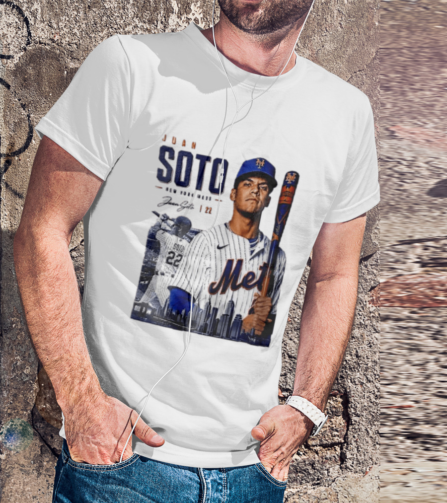 Juan Soto New York Mets MLB 22 Player Batting Skyline Collage T-Shirt