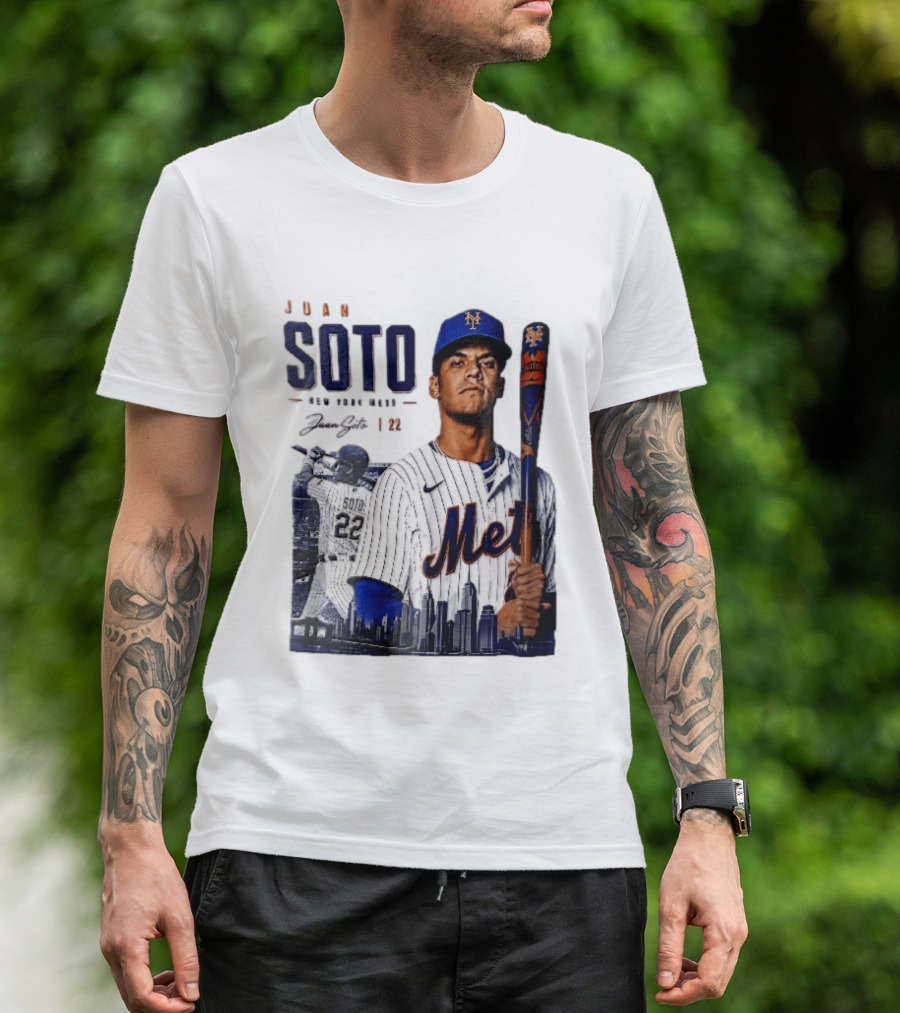 Juan Soto New York Mets MLB 22 Player Batting Skyline Collage T-Shirt
