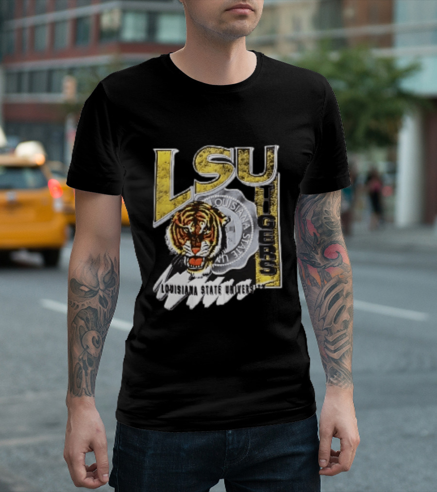 LSU Tigers Louisiana State University Tiger Head Seal Distressed T-Shirt